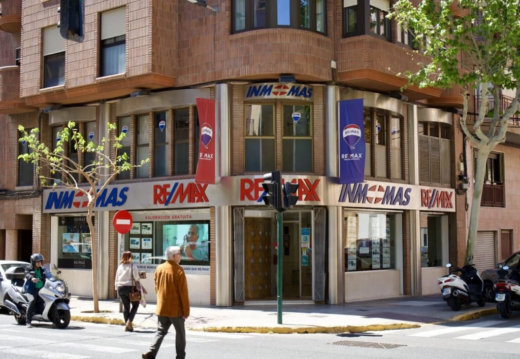 Grupo RE/MAX INMOMAS galería 2