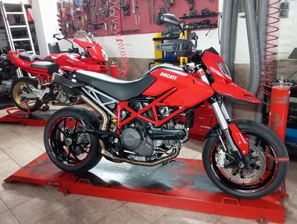 Gaspar Motos galería 2